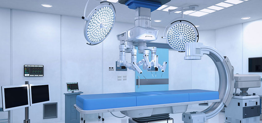Image: Operating room with a variety of medical devices