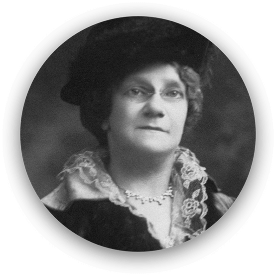Portrait of Annie Battelle