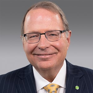 Headshot of steve steinour