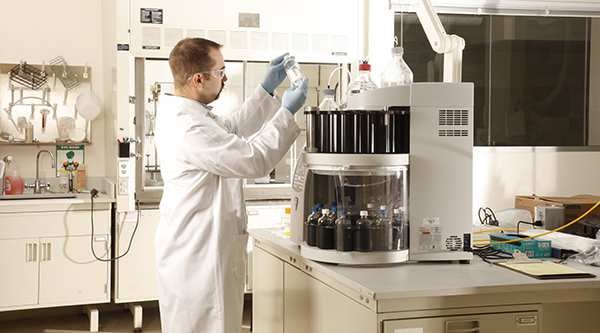 FoodBeverage3 researcher working in a lab