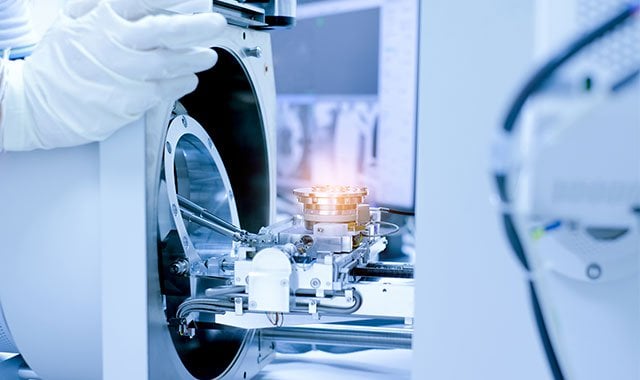 Photo: Medical Device in use in sterile facility.