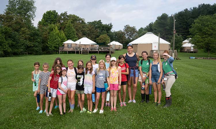 Photo: stem students during a columbus zoo stem program