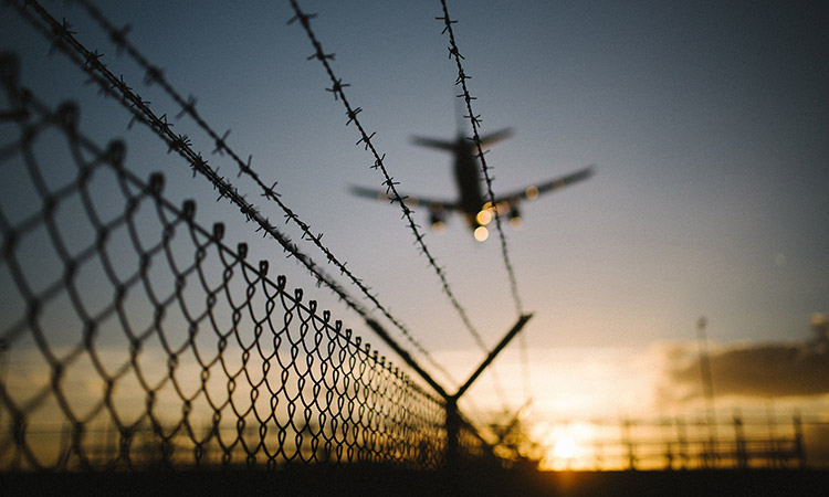 Photo: Airliner coming in for a landing