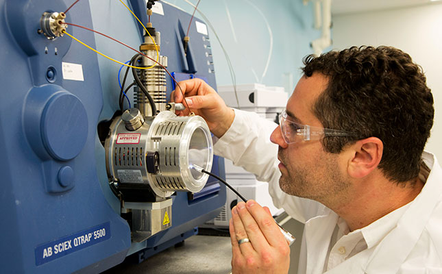 norwell-1 Photo: Battelle expert testing PFAS at Norwell facility