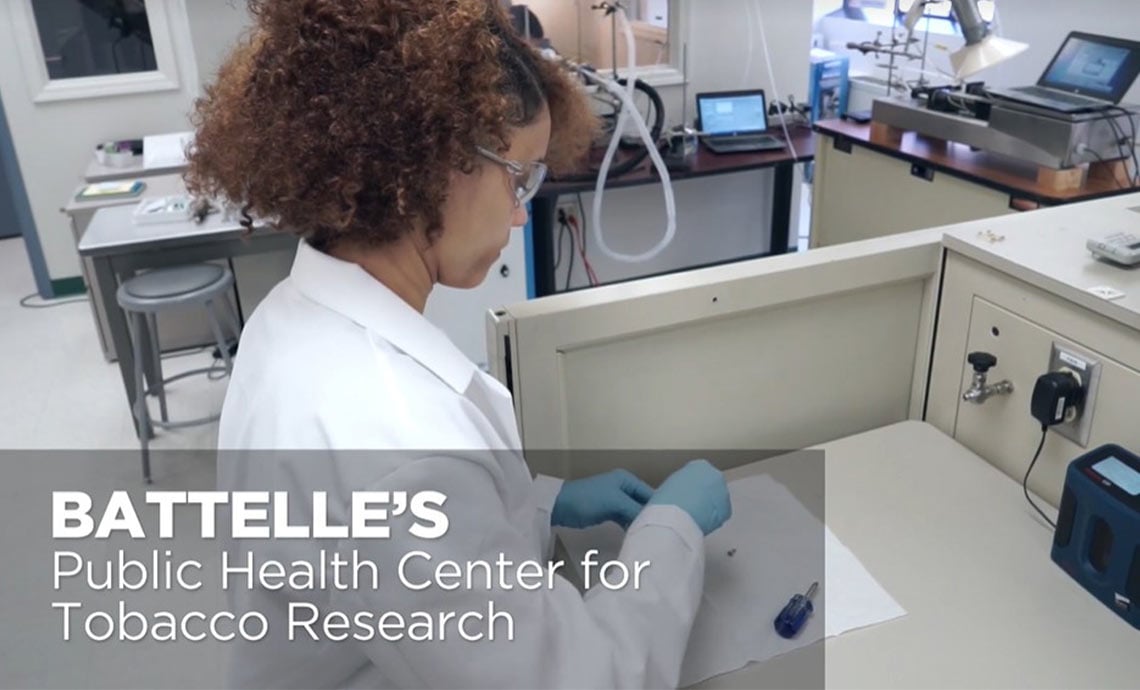 Public Health Center for Tobacco Research at Battelle Photo: Researcher working in a Tobacco Research lab